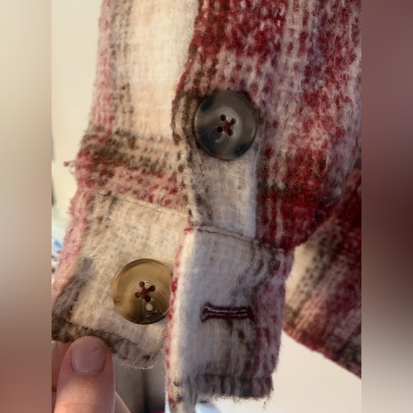 Park Adelyn plaid shacket- red, brown, cream- size M - Picture 3 of 5